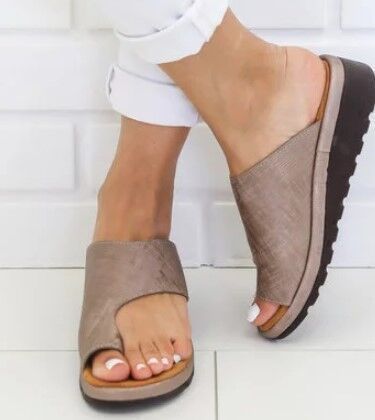 Women’s Flat Toe Slippers